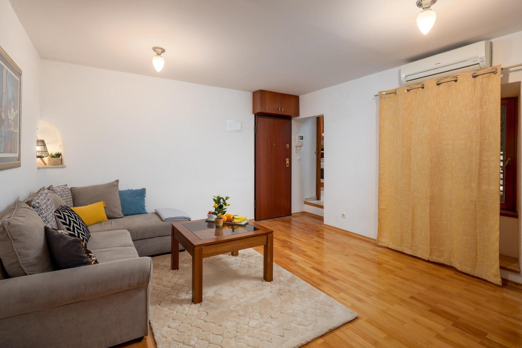 Piazza Square City Top Centre Apartments 스플리트 외부 사진