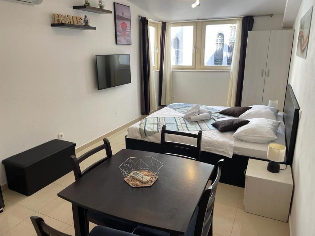 Piazza Square City Top Centre Apartments 스플리트 외부 사진